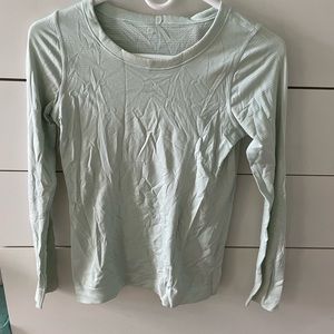 Mint LuLulemon swiftly relaxed long sleeve shirt